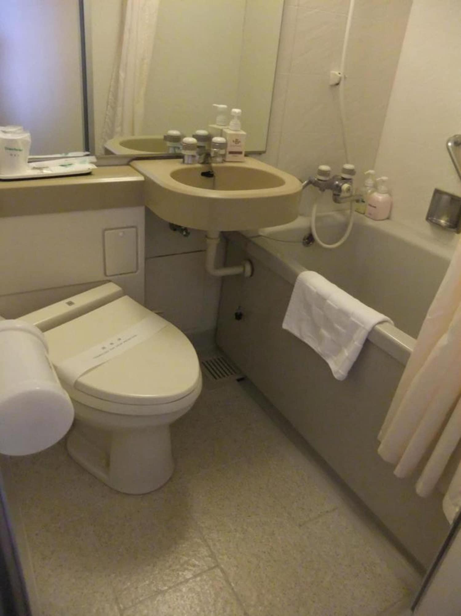 Naha Grand Hotel Екстериор снимка